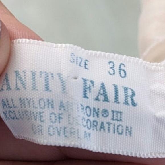 Vintage 1960s Vanity Fair Sz 36 Daisy Flower Lace Slip - Picture 5 of 8